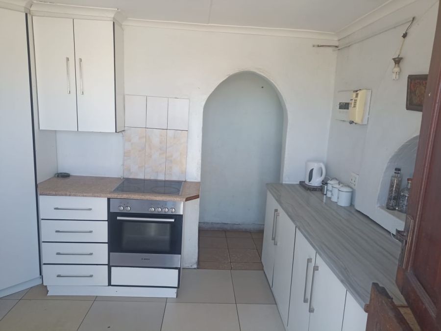 3 Bedroom Property for Sale in Kwanonqaba Western Cape